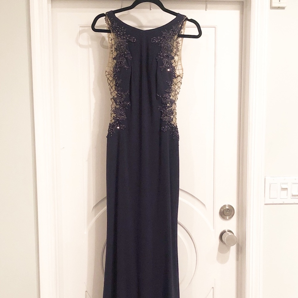 Camille La Vie gown size 2 - Picture 8 of 8